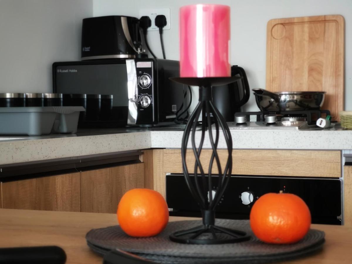 E14, Forest View Apartments, Deposit Required To Confirm Booking Kololi Kültér fotó